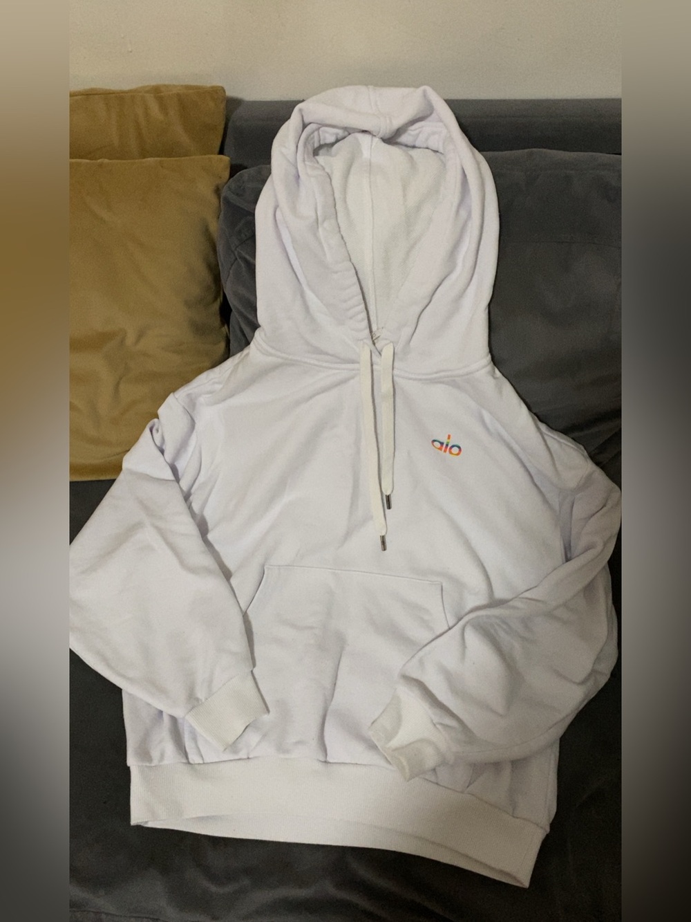 ALO Yoga White Oversized Hoodie - Women's Pullover - Picture 15 of 16